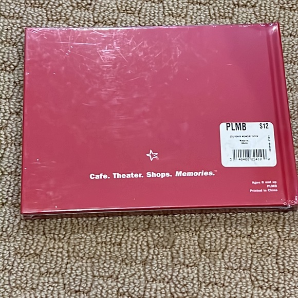 NWT My Day at American Girl Place - Picture 2 of 3